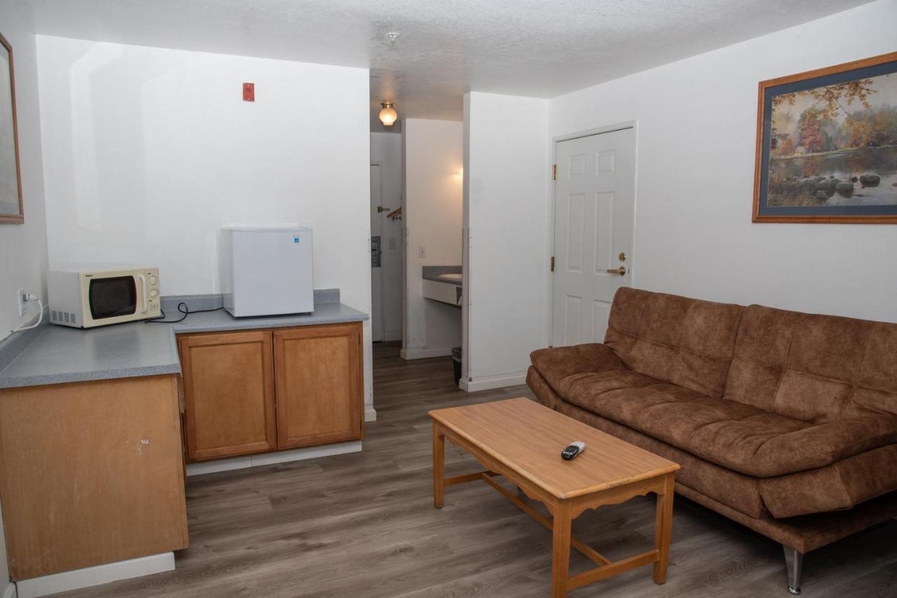 Traveler's Nv Near Elko Hotel Carlin
