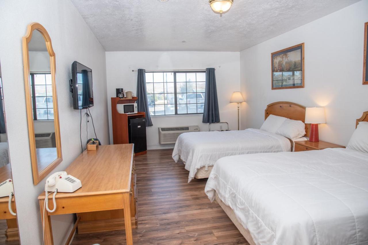 Hotel Traveler's Nv Near Elko